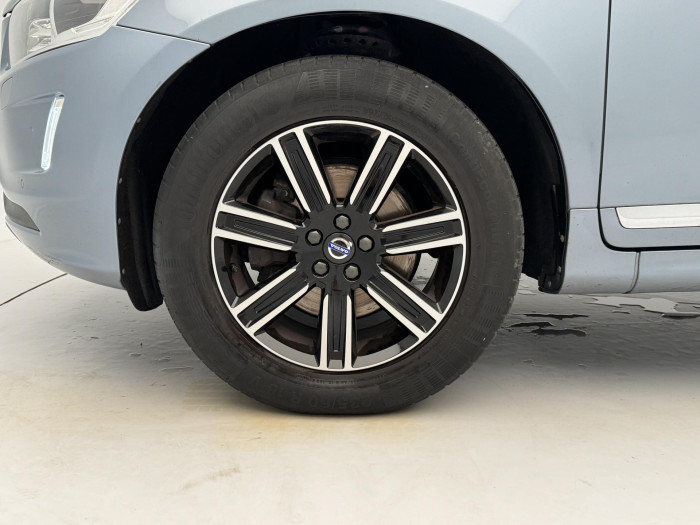 Volvo XC60 D4 AWD SUMMUM AUT 2.4 d Summum