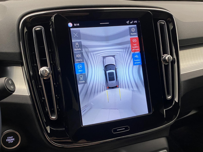 Volvo XC40 B3 AUT DARK PLUS