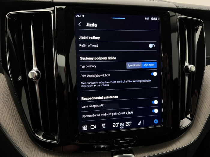 Volvo XC60 B5 AWD INSCRIPTION AUT 1.maj.