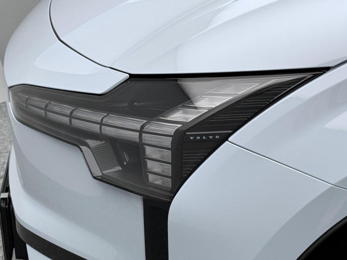 Volvo EX30 PURE ELECTRIC EXTENDED CORE