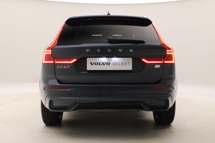 Volvo XC60 T8 AWD DARK PLUS RECHARGE CZ