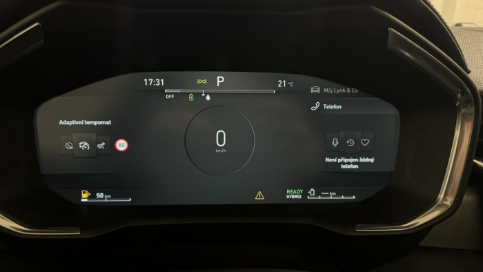 Lynk & Co 01 PHEV DCT AUT 1.maj. REZERVACE