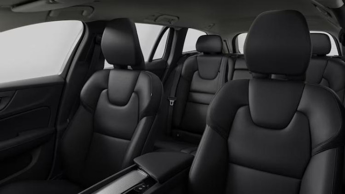 Volvo V60 B4 BRIGHT PLUS