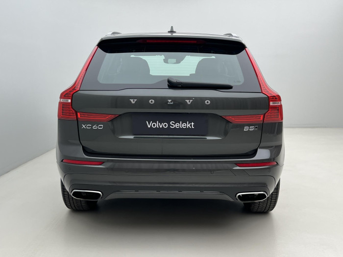Volvo XC60 B5 AWD R-DESIGN AUT