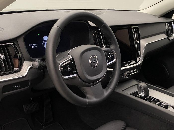 Volvo V60 CC B5 AWD PLUS BRIGHT AUT