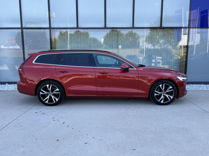 Volvo V60 B4 CORE Aut 1.maj.