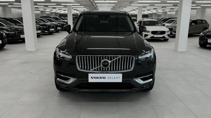 Volvo XC90 B5 AWD INSCRIPTION REZERVACE