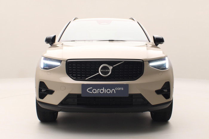 Volvo XC40 B3 AUT DARK PLUS