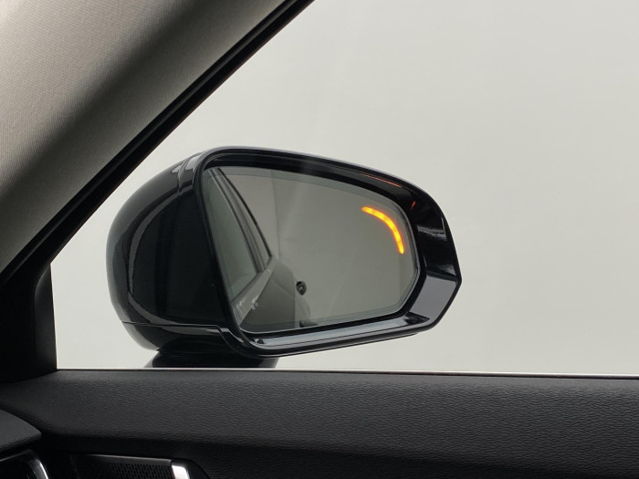 Volvo V90 T6 AWD PLUG-IN CORE AUT