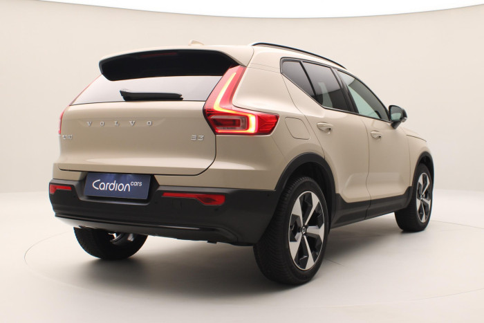 Volvo XC40 B3 AUT DARK PLUS