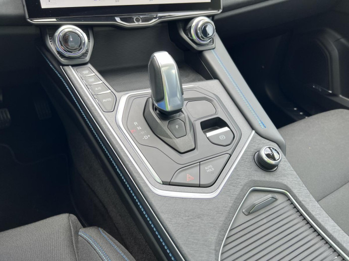 Lynk & Co 01 HEV Aut 1.maj.