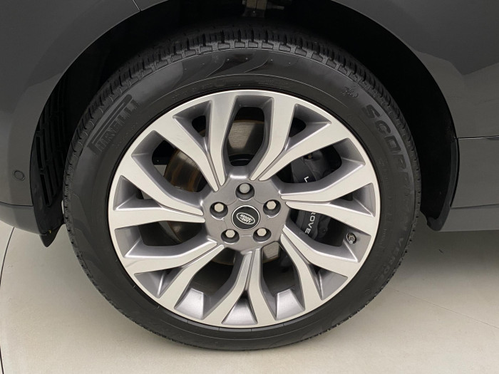 Land Rover Range Rover SDV6 AWD VOGUE REZERVACE