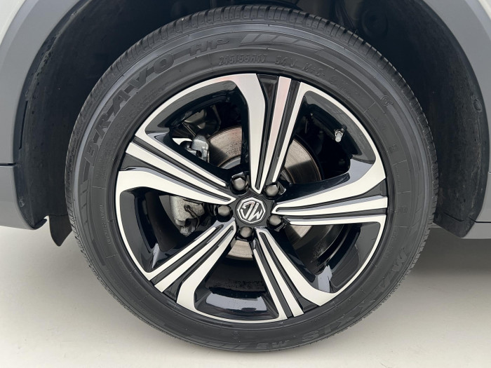 MG ZS 1.5 ESSENTIAL PLUS CZ 1.maj.