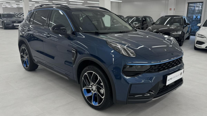 Lynk & Co 01 PHEV DCT AUT 1.maj.