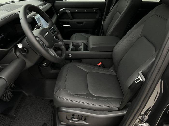 Land Rover Defender 110 P425 X-DYNAMIC HSE AWD Aut 5.0 Dynamic