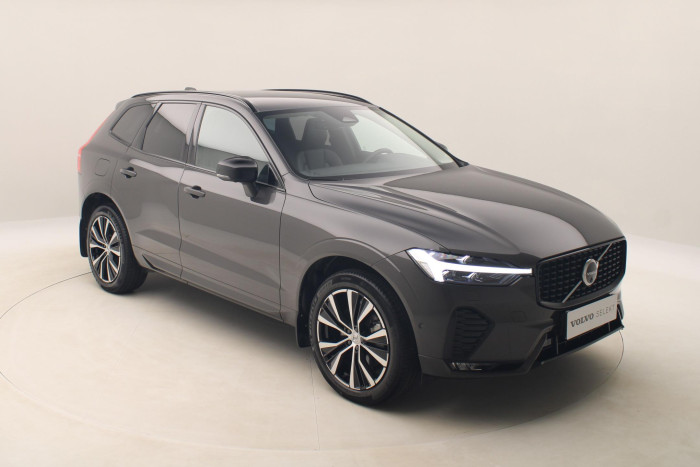 Volvo XC60 B4 AWD DARK PLUS REZERVACE