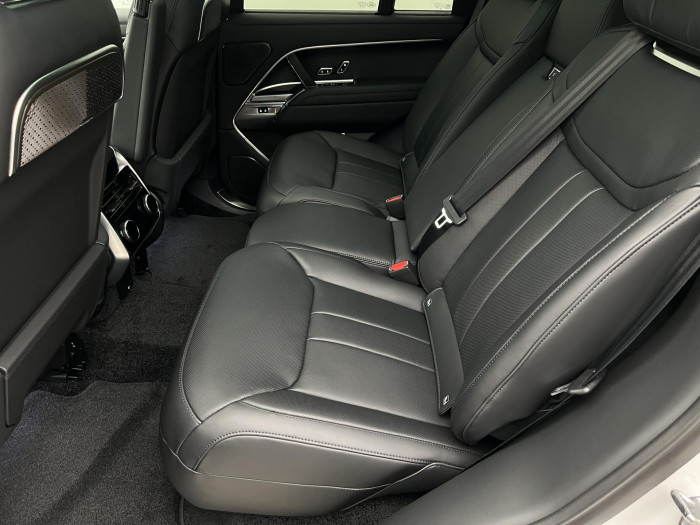 Land Rover Range Rover D350 AUTOBIOGRAPHY SWB AWD Aut 3.0 d