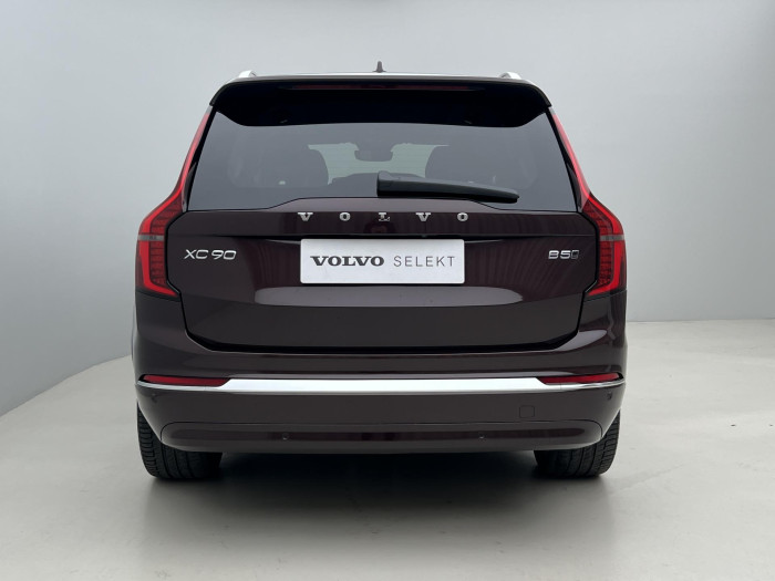 Volvo XC90 B5 AWD ULTRA BRIGHT 7MÍST CZ