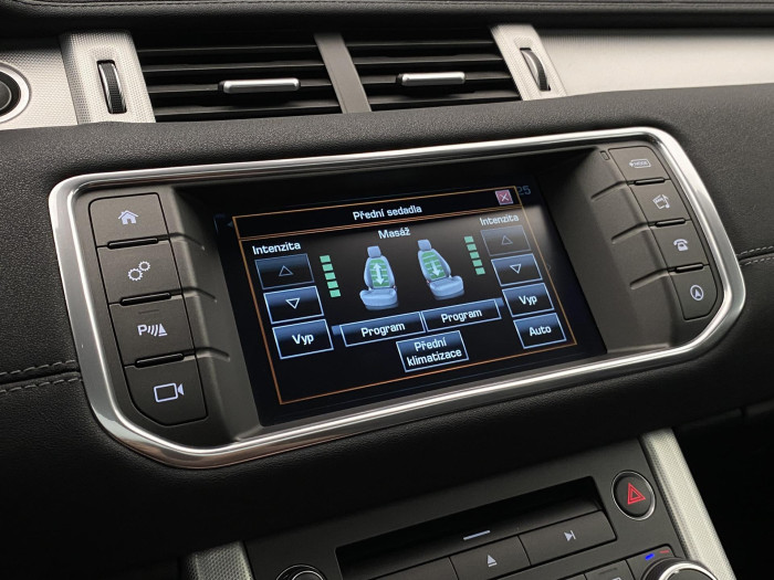 Land Rover Range Rover Evoque 2.0 TD4 DYNAMIC REZERVACE 2.0 TD Dynamic