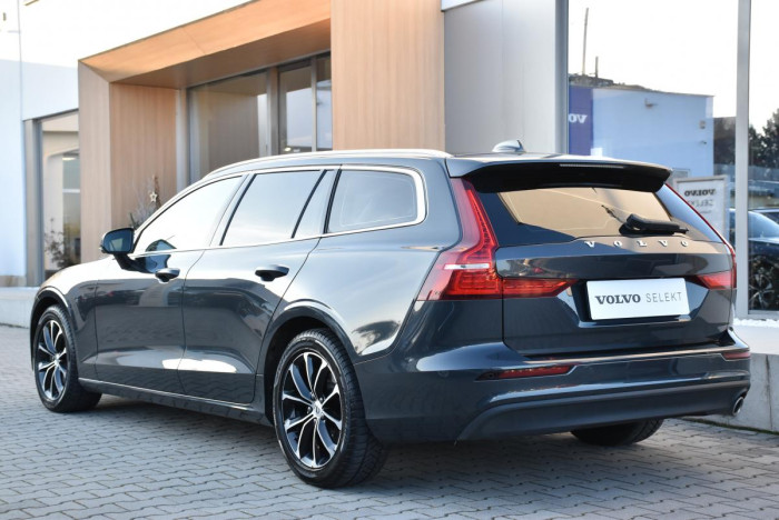 Volvo V60 D3 MOMENTUM AUT REZERVACE 2.0 d Momentum