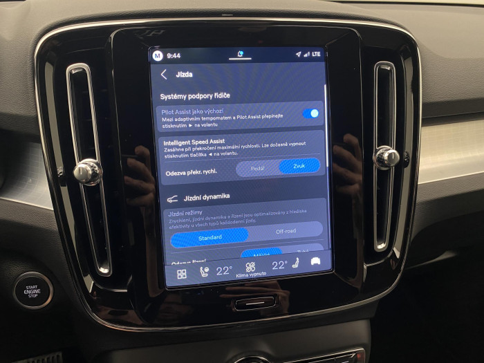 Volvo XC40 B4 AUT PLUS BLACK EDITION