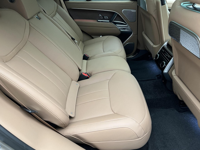 Land Rover Range Rover P460e AUTOBIOGRAPHY AWD Aut