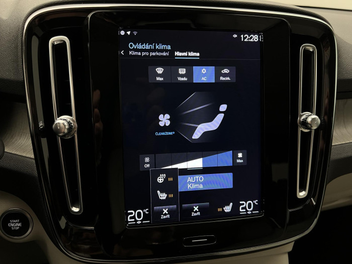 Volvo XC40 T5 RECHARGE INSCRIPTION AUT