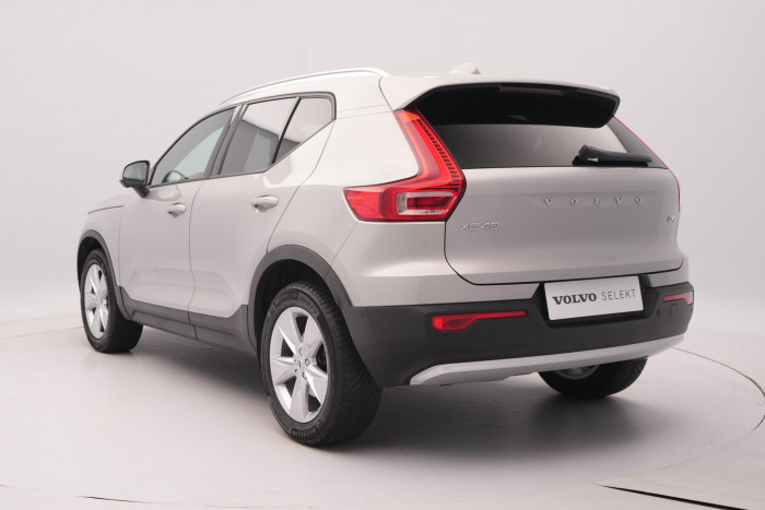 Volvo XC40 B4 PLUS DARK AUT 1. maj