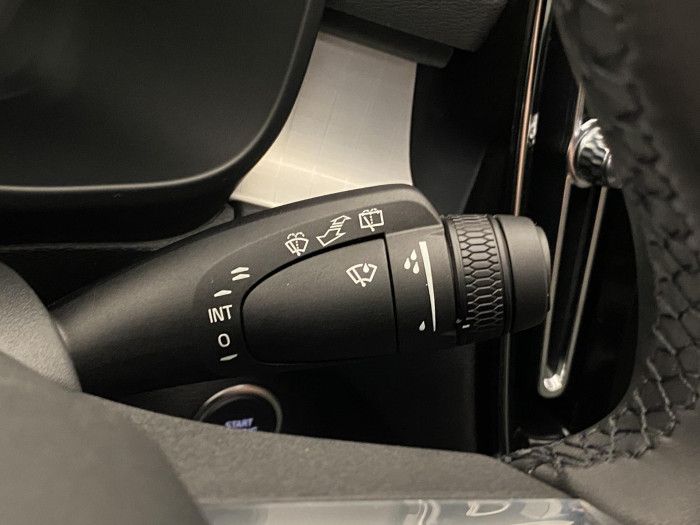 Volvo XC40 B3 AUT CORE