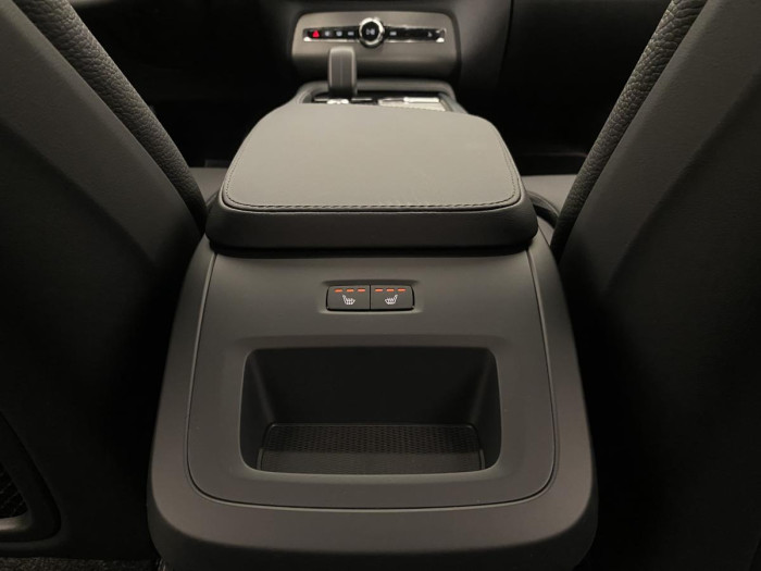 Volvo XC90 B5 AWD AUT BRIGHT PLUS 7míst 2.0 Plus