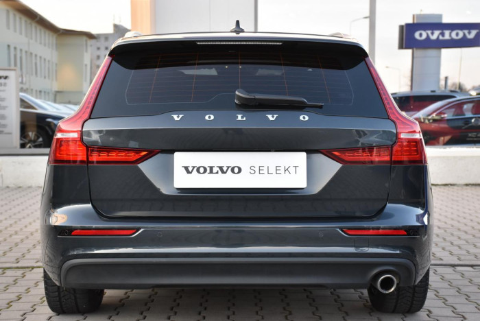 Volvo V60 D3 MOMENTUM AUT REZERVACE 2.0 d Momentum