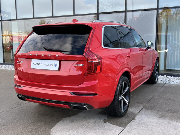 Volvo XC90 D5 AWD R-DESIGN 7MÍSTNÁ Aut 2.0 d