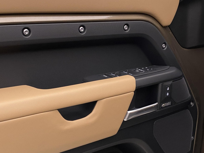 Land Rover Defender 110 D350 X-Dynamic HSE 3.0 d Dynamic