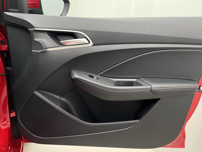 MG MG3 EXCLUSIVE HYBRID+ AUT CZ 1.maj 1.5 Exclusive