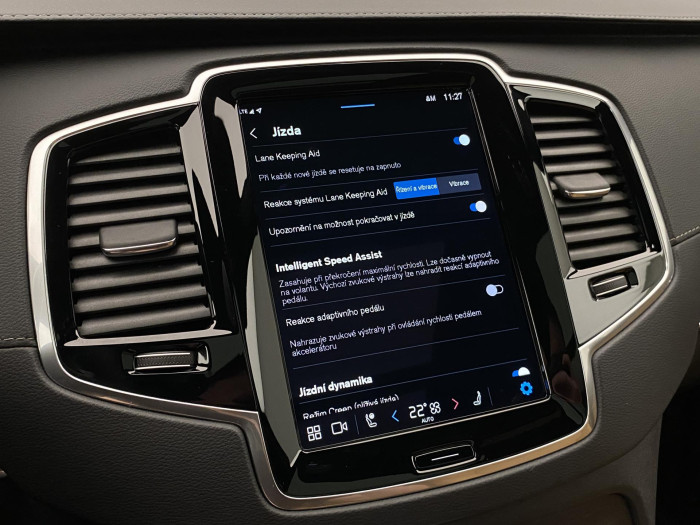 Volvo XC90 T8 AWD ULTIMATE DARK RECHARGE