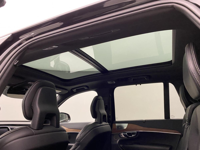 Volvo XC90 D5 AWD INSCRIPTION REZERVACE 2.0 d