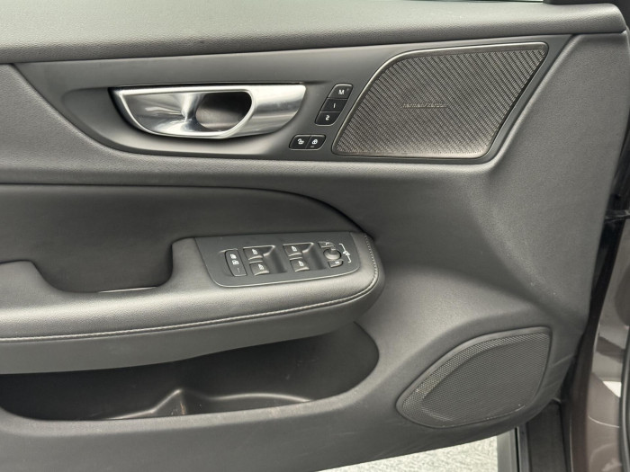 Volvo V60 CC B5 AWD PLUS REZERVACE