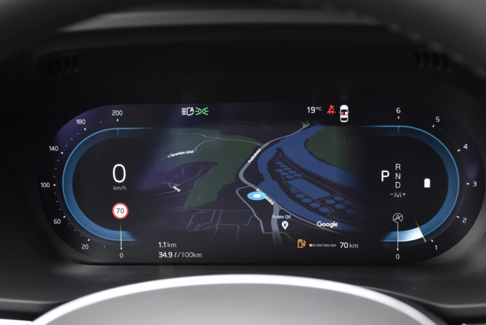 Volvo XC60 B4 AWD MOMENTUM REZERVACE 2.0 Momentum