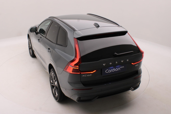 Volvo XC60 B5 AWD AUT DARK PLUS