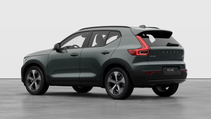 Volvo XC40 B3 AUT DARK PLUS