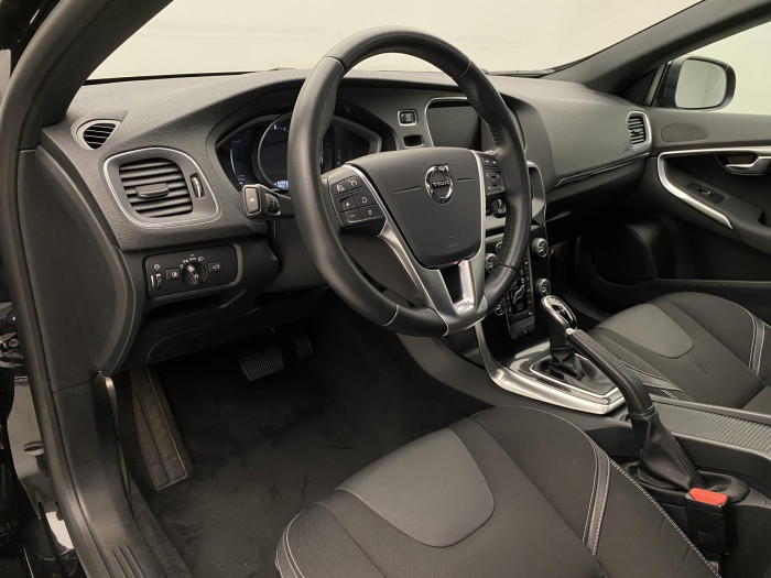 Volvo V40 D2 MOMENTUM AUT 2.0 d Momentum