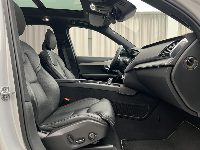 Volvo XC90 B6 AWD R-DESIGN 7MÍST AUT