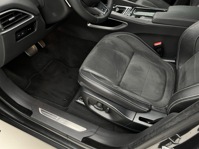 Jaguar F-Pace 30D S AWD AUT 3.0 d