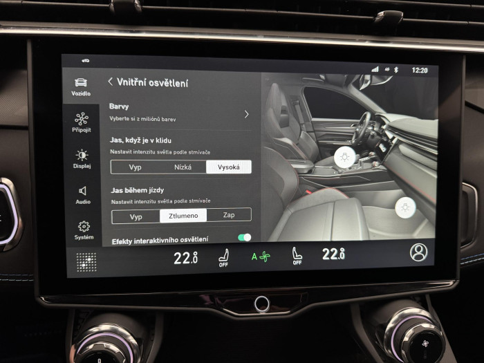 Lynk & Co 01 PHEV DCT AUT REZERVACE