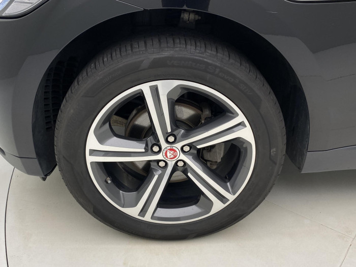 Jaguar F-Pace 25t AWD AUT