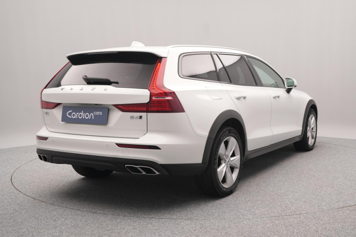 Volvo V60 CC B4 AWD MOMENTUM AUT 2.0 CC CC Momentum