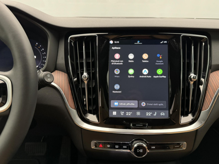 Volvo V60 B4 AUT DARK PLUS