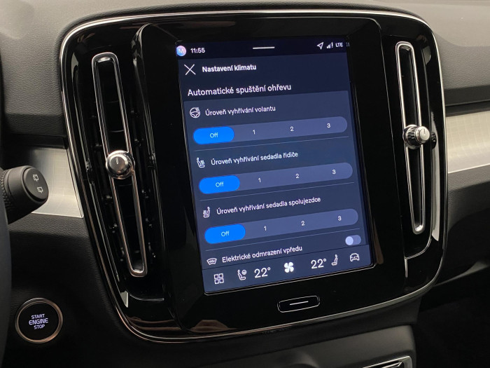 Volvo XC40 B3 AUT PLUS BLACK EDITION