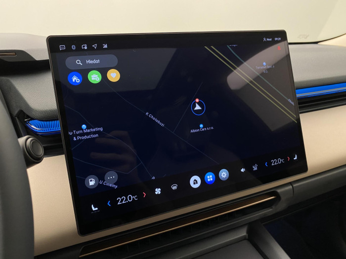 Lynk & Co 08 MORE PHEV