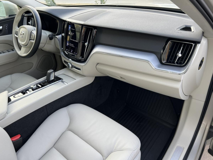 Volvo XC60 T6 AWD RECHARGE INSCRIPTION